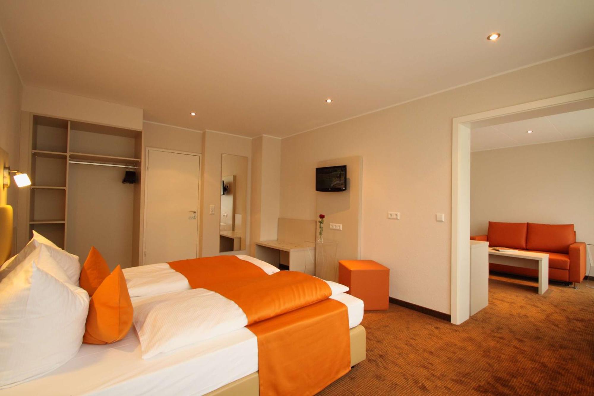 Sure Hotel By Best Western Bad Durrheim Bagian luar foto