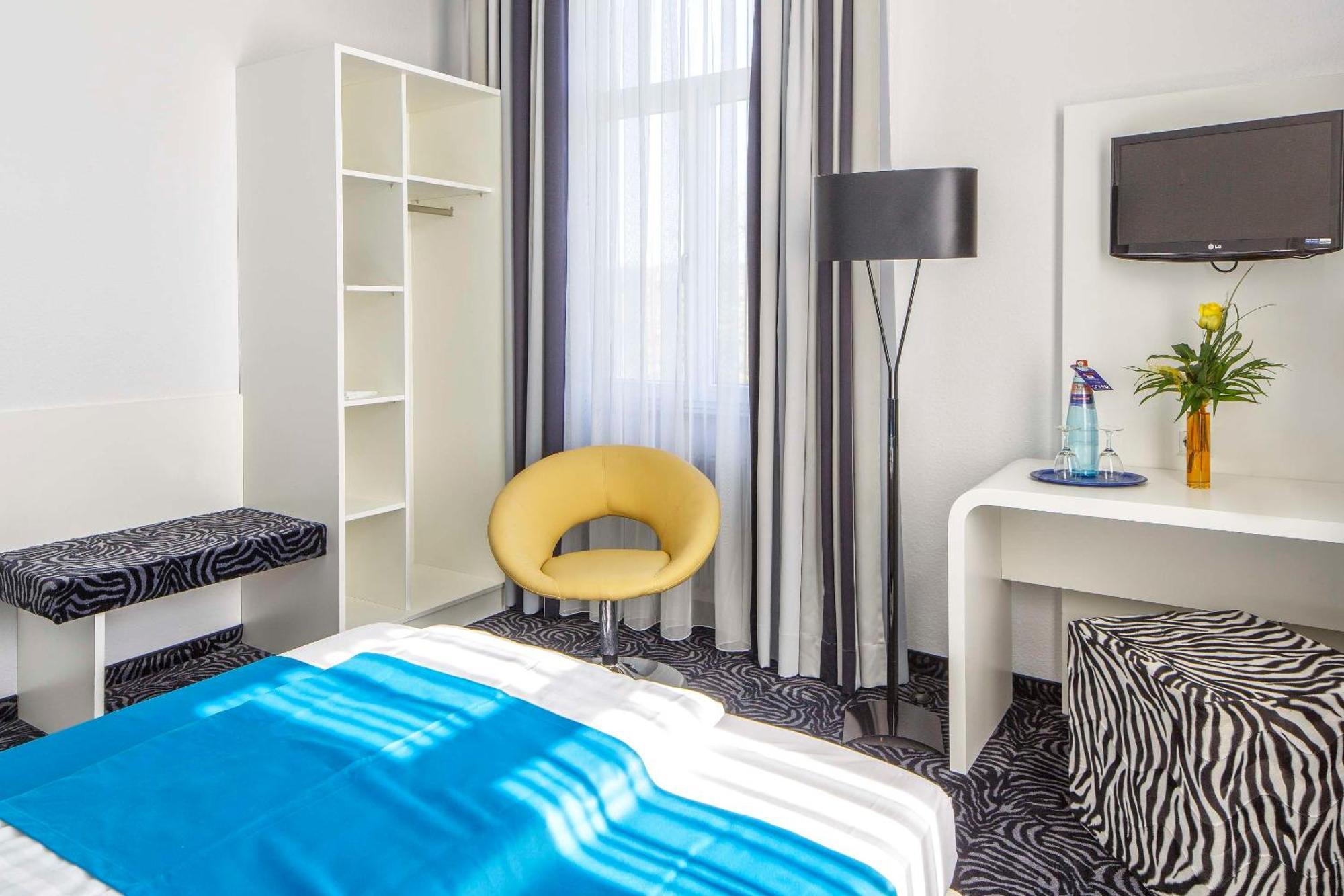 Sure Hotel By Best Western Bad Durrheim Bagian luar foto